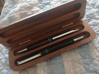 Pen and Pencil Set