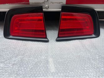 2014 dodge charger tail lights