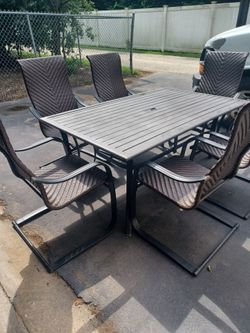 Patio table and Wicker chairs