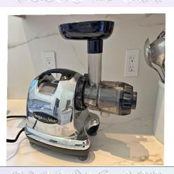Omega Juicer - Pure Juice Daily church else