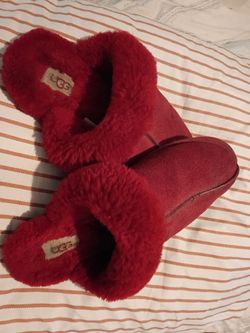 Ladies Slippers