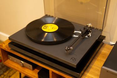Rega Planar 6 w/ Ania MC Cartridge and NEO PSU