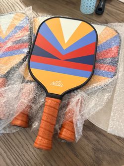 Nettie pickleball paddles ( 4 Rec Paddles & 1 Advanced Paddle )
