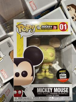 Mickey Mouse Peach Funko Pop Exclusive