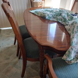 Cane Back Table W 6 Chairs