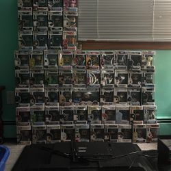 Funko pops (looking for trades mostly nfl,mlb,nba,nhl)