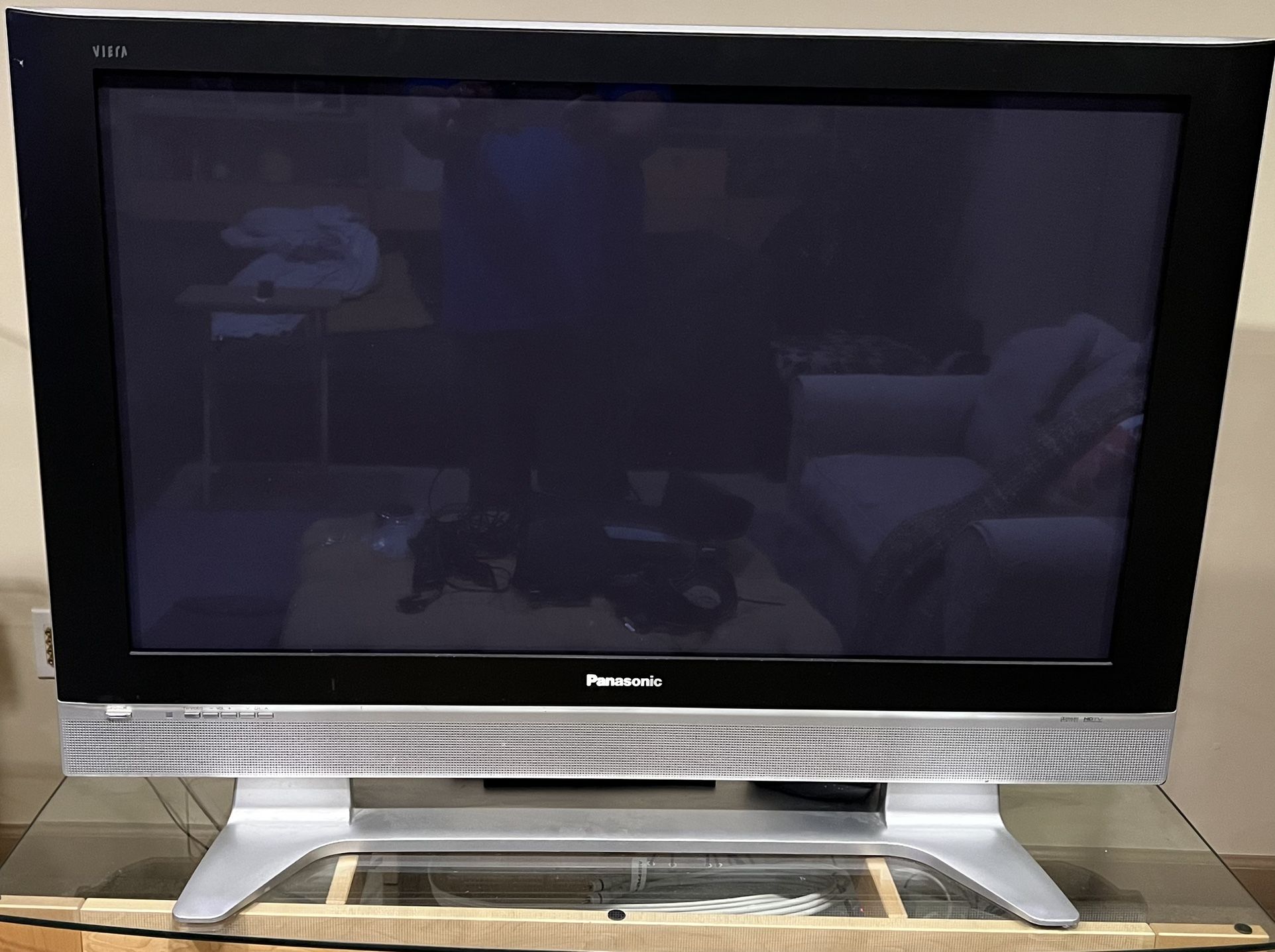 Beautiful Panasonic Plasma 42 Inch TV