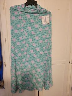Brand Lula Roe Skirt .
