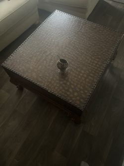 Living Room Table
