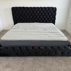 New Black King Size Bed Frame  + King Mattress 