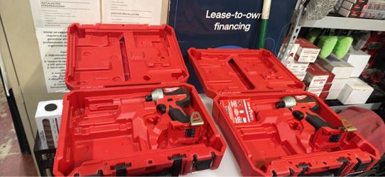 Milwaukee 18 volt cordless Brushless Impact driver + Hard Case