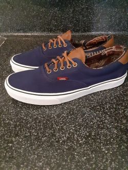 Vans mens 10.5 Great Condition 
