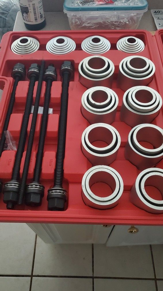 Pro Bearing and Puller Set