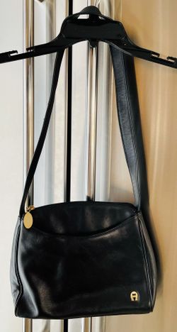 Etienne Aigner - Shoulder Bag