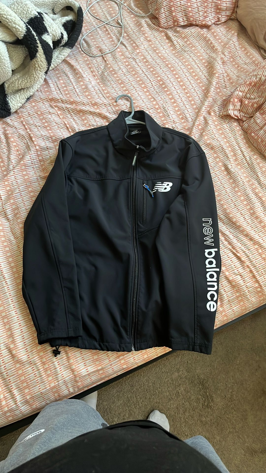 Men’s (L) New Balance Jacket