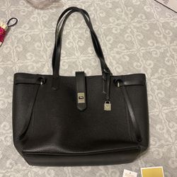 BRAND NEW MK TOTE With Tags !