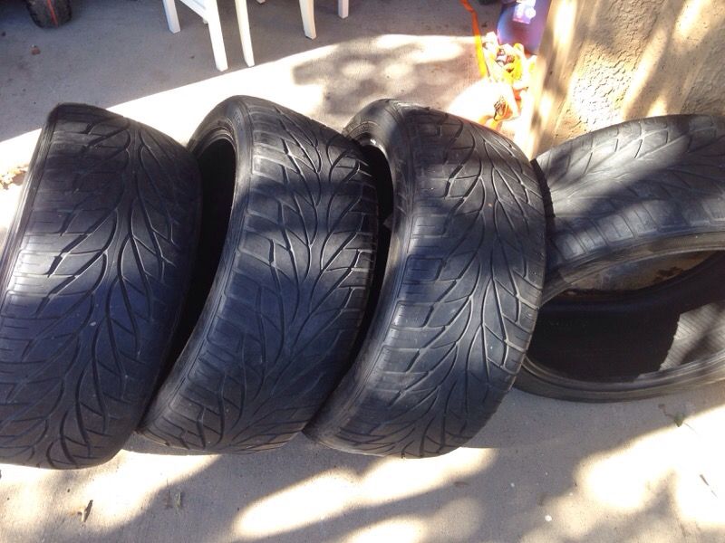 4 - Winmax AutoGuard 305/40 R22 Tires