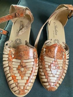 Mexican sandals new size 25 like a 7