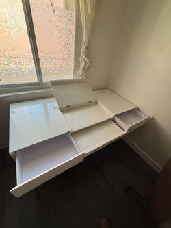 spacious art desk