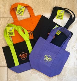 NEW Trader Joe’s 2026 Trick or Treat Tote