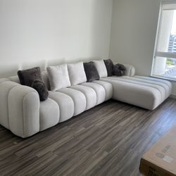 $2495 Brand New Sectional Made In The USA 🇺🇸 (Read Description Below) Any Color Available 