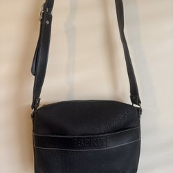 Vintage Esprit Black Textured Adjustable Size Cross Body