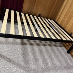 Zinus full size bed frame 