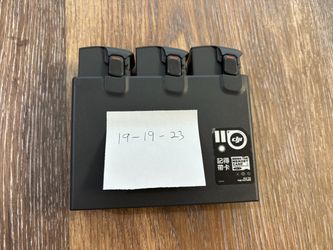 DJI Avata 2 3 Batteries + Charging Hub – 19/19/23 Cycles