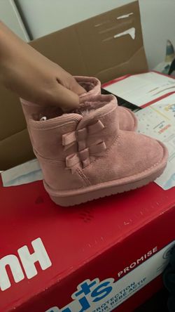 Toddler pink boots