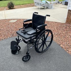 Wheelchair 