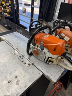 STIHL MS462C Gas Powered Chainsaw with 28” Bar