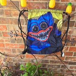 New Kids BACKPACK $8 😍😍😍