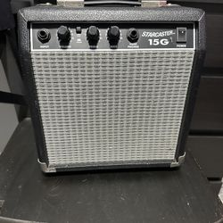  Fender Starcaster 15G guitar amplifier