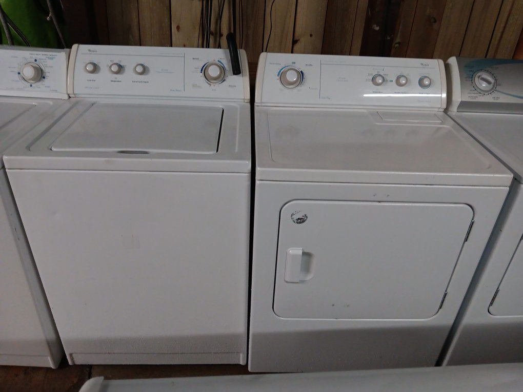 Whirlpool Washer And Dryer  350$