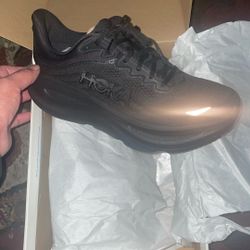 Hoka Size 11