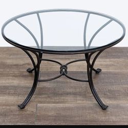 WROUGHT IRON GLASS TOP COFFEE TABLE  22"×20"