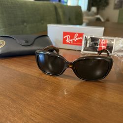 Authentic RAY BAN “Jackie Ohh” Sunglasses 