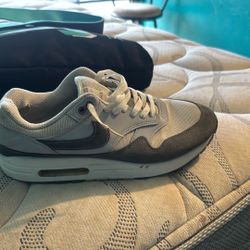 Used Nike
