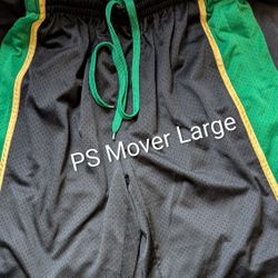 Mens PB Moveor Sports Basketball Shorts Large 42. Boston Celtics, Seattle SuperSonics, Oregon Ducks. Lining Is Mesh Shorts, Elastic Waist, Drawstring,