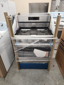 New Whirlpool Stainless Steel Gas Stove