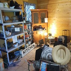 China Cabinet Immaculate Condition 