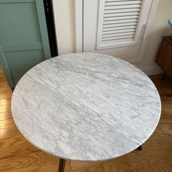 Marble Round Coffee Table in Walnut