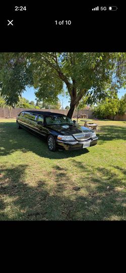 Lincoln Town Car