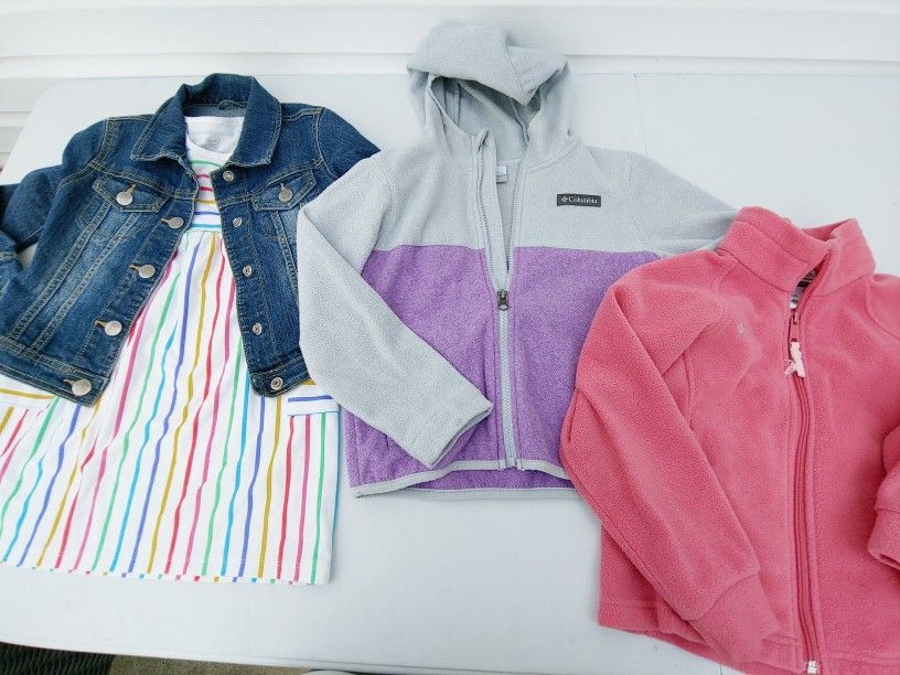 Girls 5/6 Clothes Bundle Mostly Winter. Nice Brands (30 Items) 