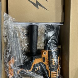 20V Hammer Drill : NEW