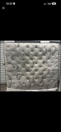 King Size Pillow Top Sealy Mattress + Box Spring Set