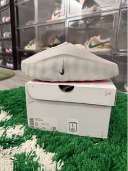 Nike Mind Slide 001 size 9M