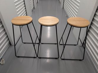 Modern Bar Stools – Set of 3