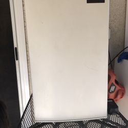 Magic Chef Mini Fridge 