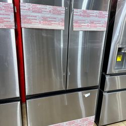 Brand New Stainless Steel Refrigerator – Modern & Spacious 🏡✨